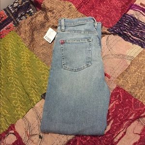 BDG skinny jeans NWT